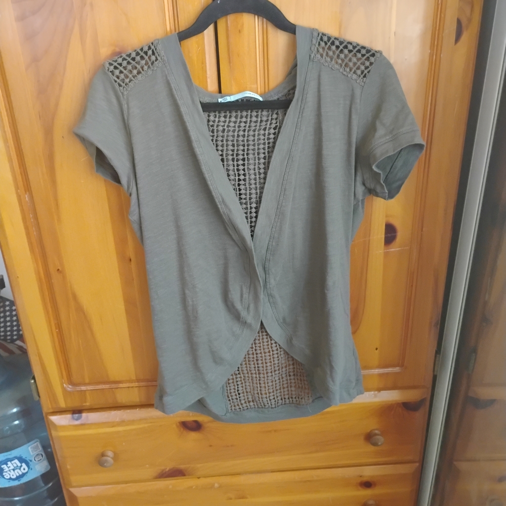 Maurices Olive Crochet-Back Short Sleeve Crop Top